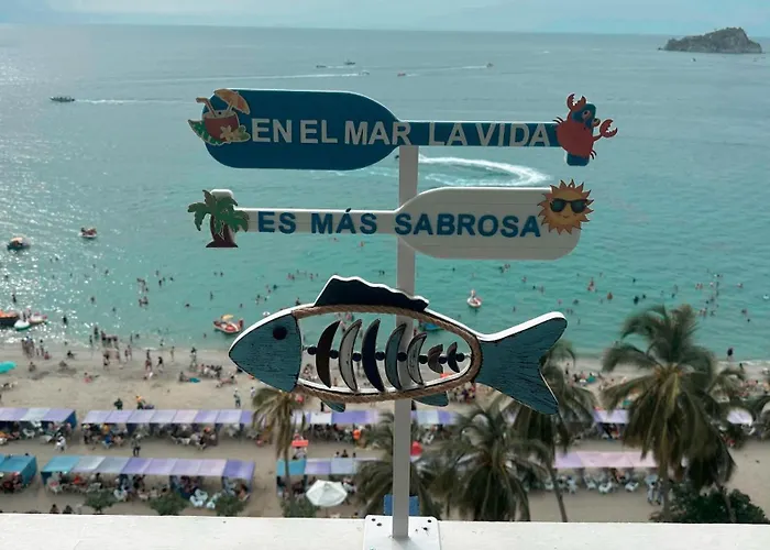 Aptartamentos Tematicos Con Balcon Panoramico Frente A La Playa