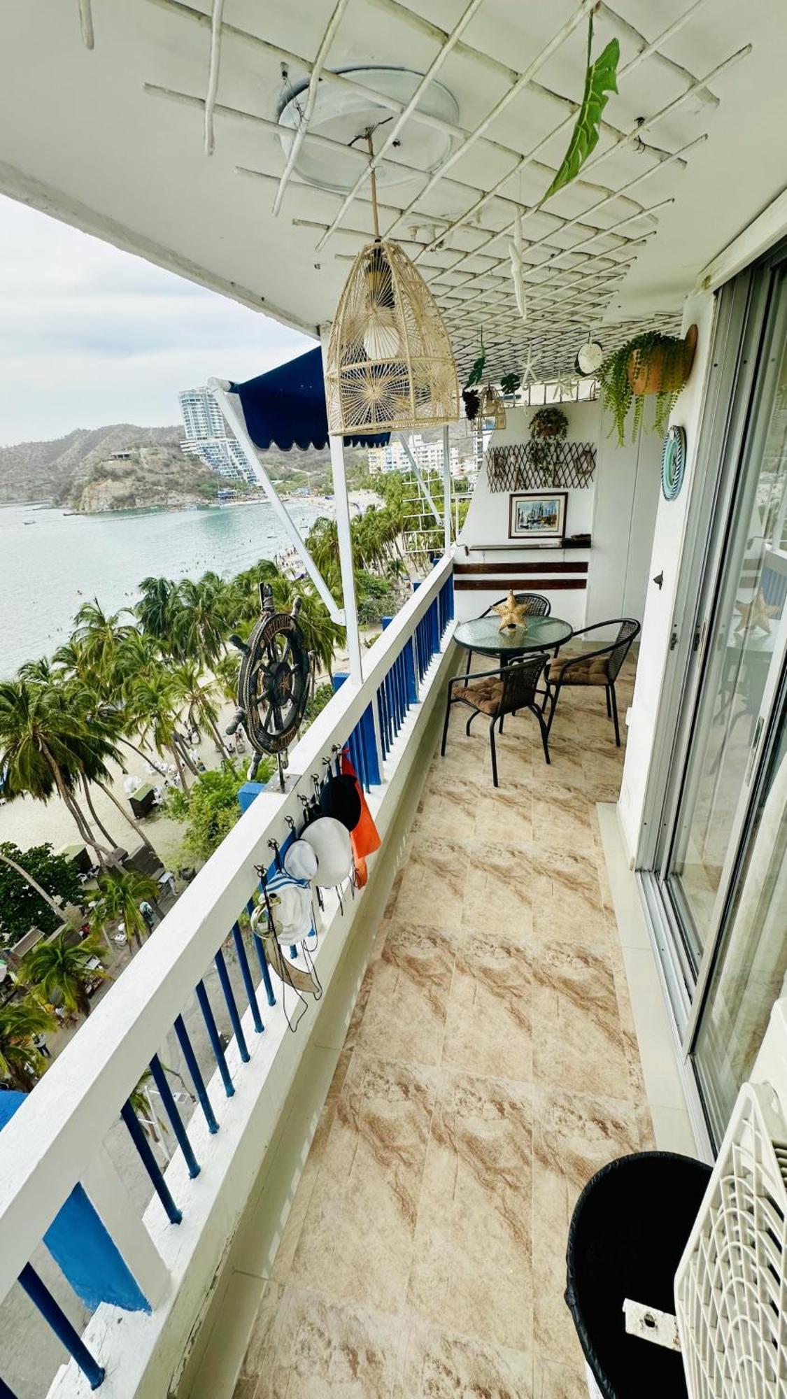 Aptartamentos Tematicos Con Balcon Panoramico Frente A La Playa *