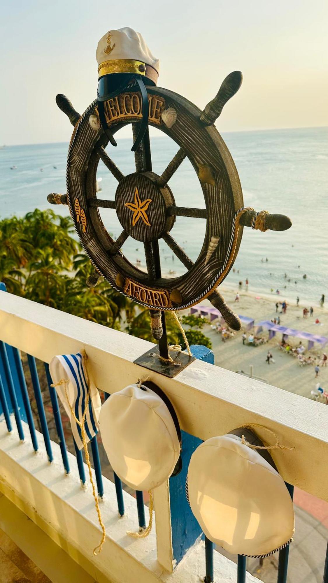 Aptartamentos Tematicos Con Balcon Panoramico Frente A La Playa * Santa Marta (Magdalena)